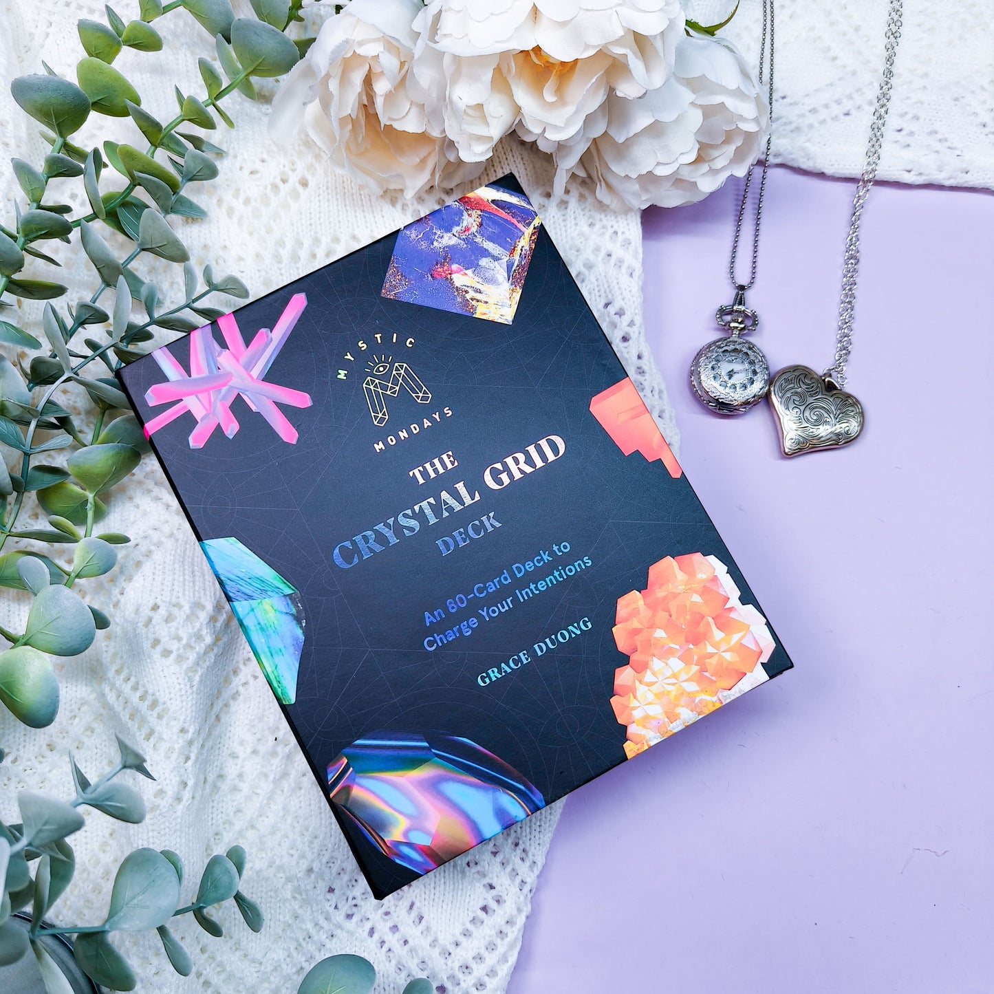 Kortit Mystic Mondays: The Crystal Grid Deck