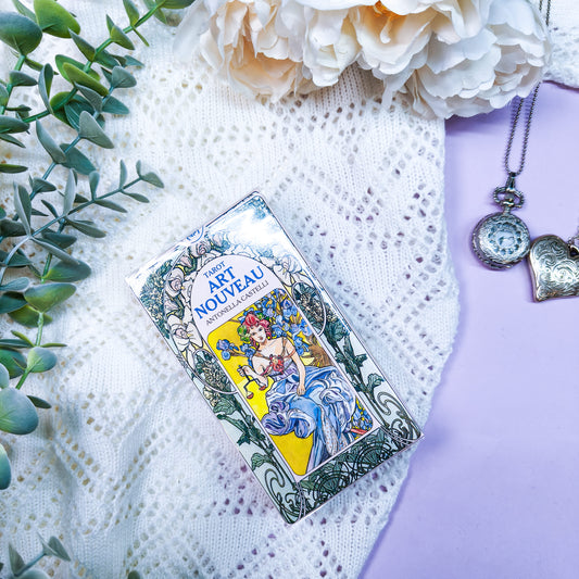 Tarot-kortit Art Nouveau