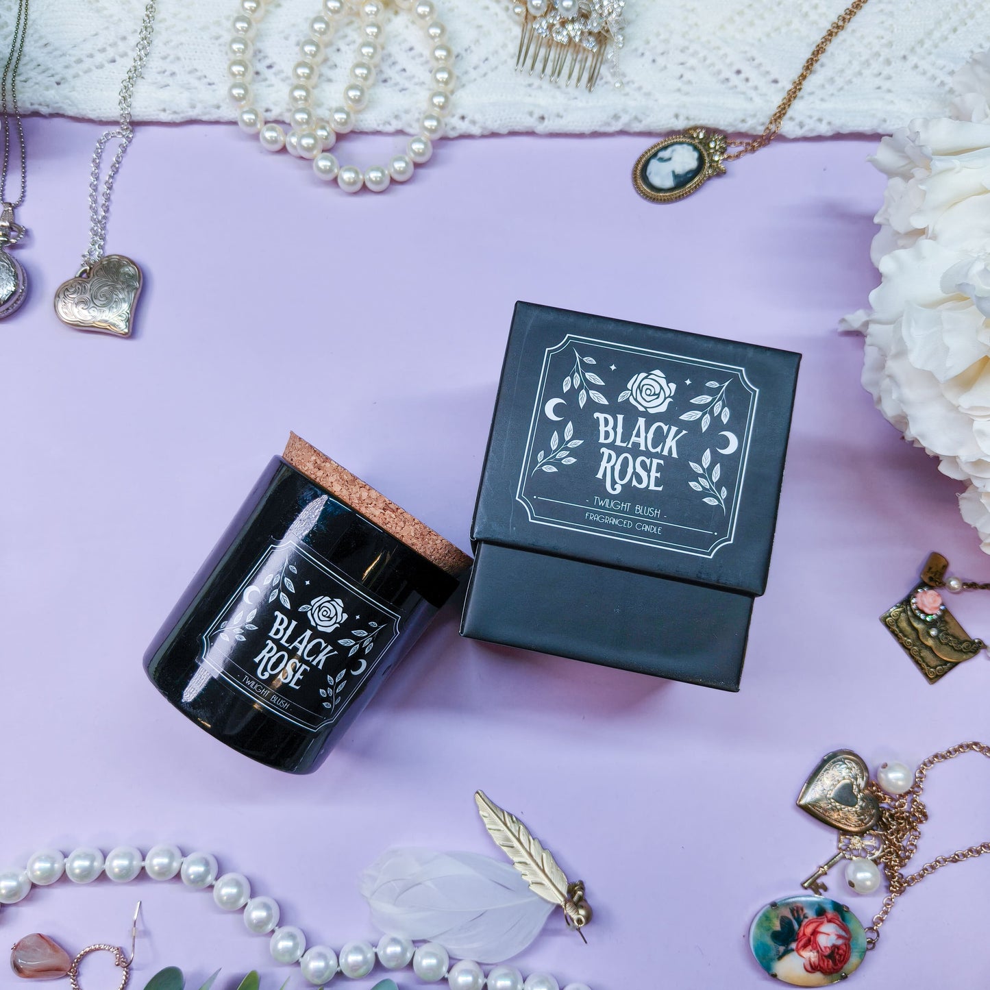 Tuoksukynttilä musta ruusu