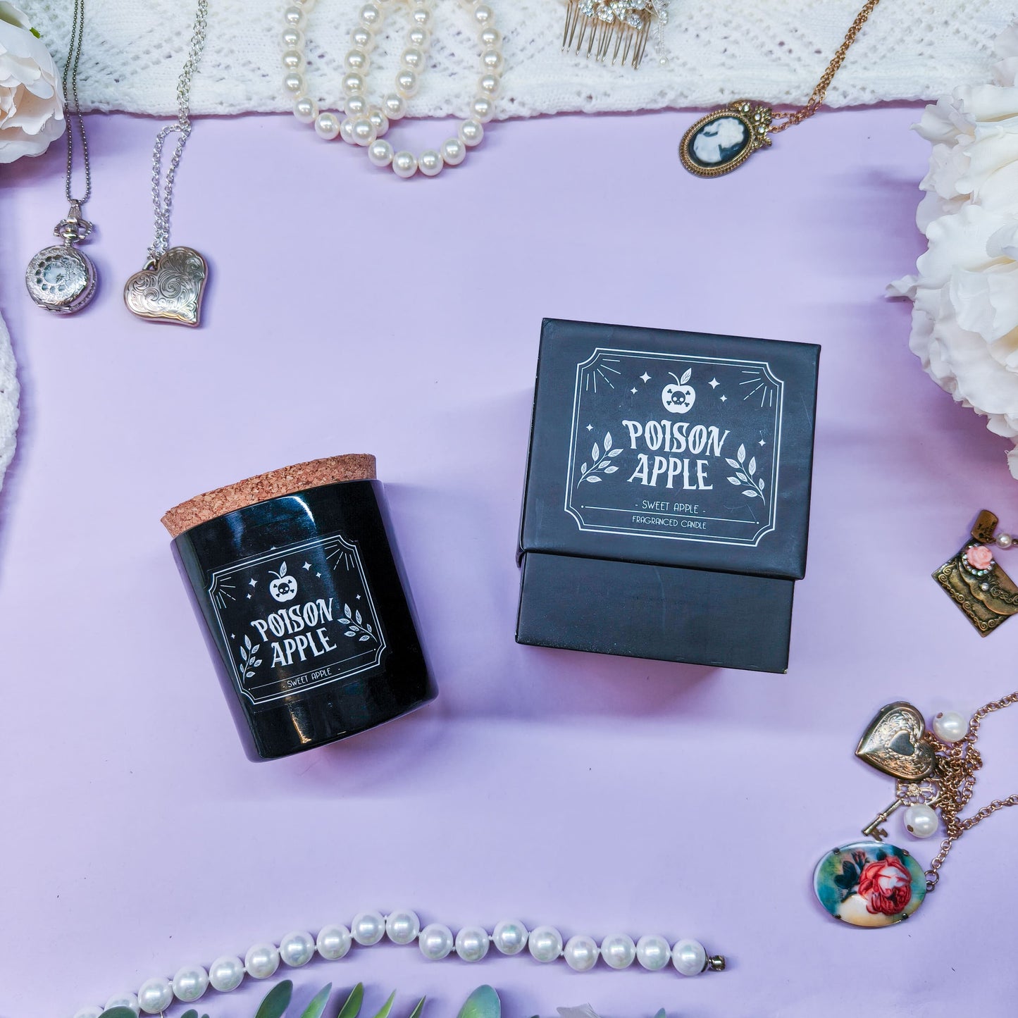 Tuoksukynttilä myrkkyomena